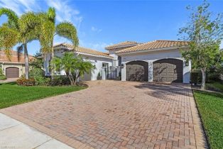 Single Family Residence, 2906 Cinnamon Bay Riverstone, FL 34119