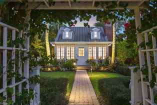 Single Family Residence, 356 11th Olde Naples, FL 34102 