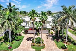 Single Family Residence, 699 Fairway Moorings, FL 34103 