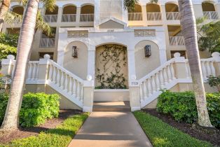 , 7725 Pebble Creek Cir # 305, Naples FL 34108