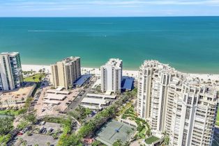 High Rise (8+), 4005 Gulf Shore Blvd N # 404, Naples FL 3410334103
