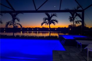 Single Family Residence, 8795 Calypso Ct, Naples FL 34112