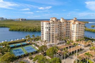 High Rise (8+), 425 Dockside Dr # 703, Naples FL 3411034110