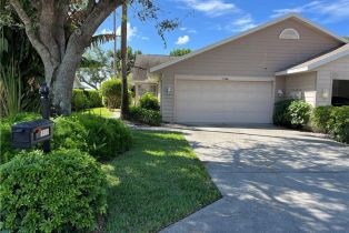 , 6506 Ilex Cir, Naples FL 34109