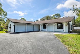 , 208 Erie Dr, Naples FL 34110