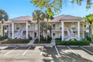 , 8228 Twelve Oaks Cir # 323, Naples FL 34113
