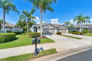 Villa Attached, 11291 Wine Palm Lakeside Green, FL 33966