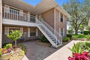 Low Rise (1-3), 6680 Ilex Cir # 3d, Naples FL 34109