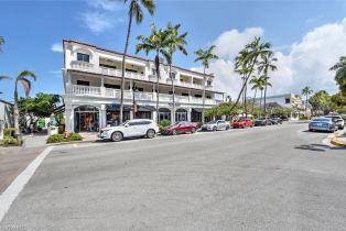 , 555 5th Ave S # 1, Naples FL 34102