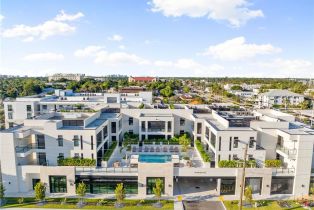 Low Rise (1-3), 82 9th St S # 304, Naples FL 34102