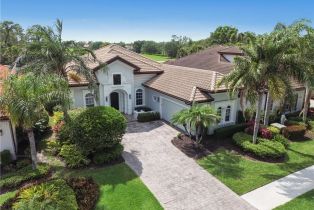Single Family Residence, 7672 Sussex Ct, Naples FL 34113