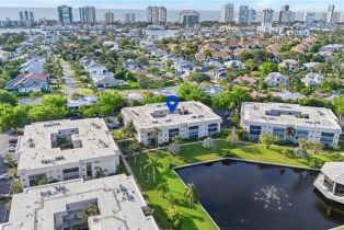 Low Rise (1-3), 788 Park Shore Dr # F17, Naples FL 34103