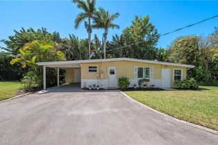Single Family Residence, 4912 West Park Shore, FL 34103 