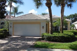 Single Family Residence, 3900 Valentia Way, Naples FL 34119