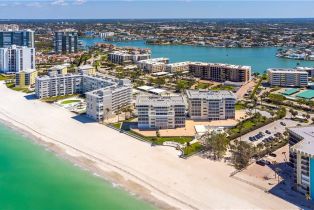 Mid Rise (4-7), 3401 Gulf Shore Blvd N # 502, Naples FL 3410334103