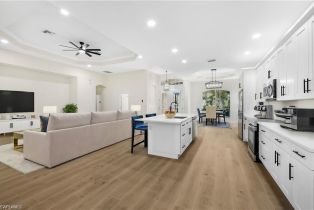 , 11001 Sea Tropic Ln, Fort Myers FL 33908