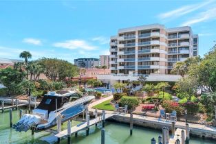 Mid Rise (4-7), 3100 Gulf Shore Blvd N # 103, Naples FL 3410334103
