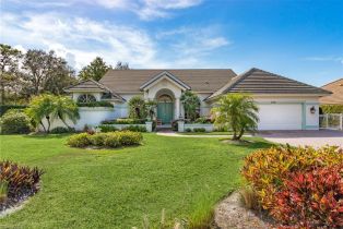 Single Family Residence, 720 Turkey Oak Ln, Naples FL 34108