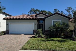 Single Family Residence, 4339 Raffia Palm Cir, Naples FL 34119