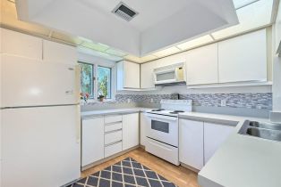 Low Rise (1-3), 1632 Spoonbill Ln # B, Naples FL 3410534105