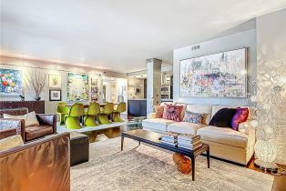 High Rise (8+), 3399 Gulf Shore Blvd N # 605, Naples FL 3410334103