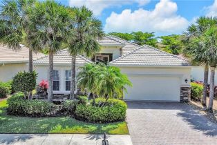 Single Family Residence, 15864 Delaplata Ln, Naples FL 34110