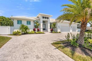 Single Family Residence, 1432 Collingswood Ave, Marco Island FL 34145