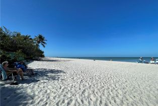 Low Rise (1-3), 254 6th Ave S # 8, Naples FL 34102
