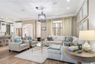 Single Family Residence, 993 8th St S, Naples FL 34102