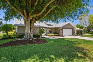 Single Family Residence, 9556 Litchfield Victoria Park West, FL 34109