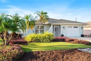 Single Family Residence, 771 100th Vanderbilt Beach, FL 34108 