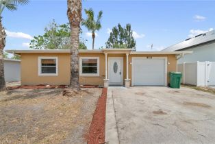 Single Family Residence, 853 95th Vanderbilt Beach, FL 34108 