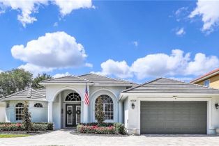 , 14908 Indigo Lakes Dr, Naples FL 34119