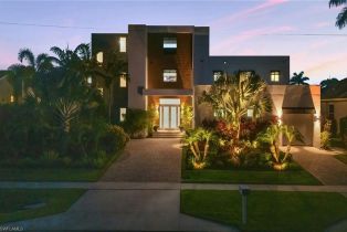 Single Family Residence, 724 Plantation Marco Beach, FL 34145