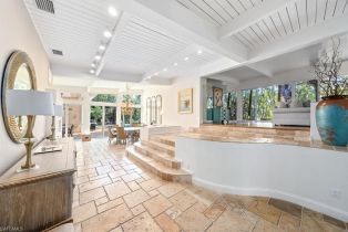 Single Family Residence, 210 Central Ave, Naples FL 34102