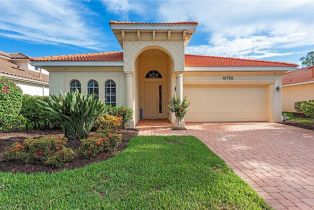 Single Family Residence, 12792 Aviano Dr, Naples FL 3410534105 