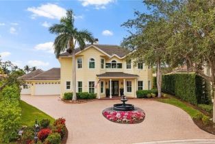 , 4009 Treadwater Ct, Naples FL 34109