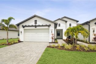 Villa Attached, 14605 Kingfisher Abaco Pointe, FL 34120