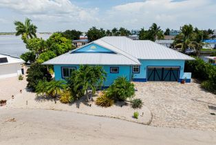 Single Family Residence, 2743 Janet St, Matlacha FL 3399333993 