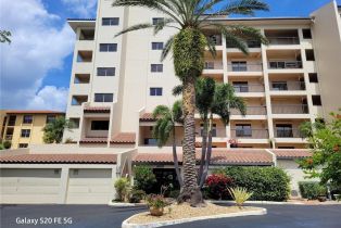 Mid Rise (4-7), 4019 Se 20th Pl # 303, Cape Coral FL 33904