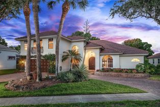 Single Family Residence, 7996 Beaumont Monterey, FL 34109