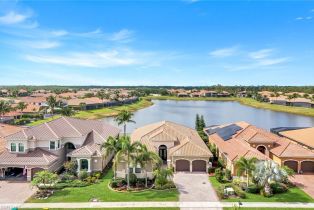 Single Family Residence, 2915 Cinnamon Bay Riverstone, FL 34119