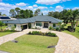 Single Family Residence, 15491 Kilbirnie Dr, Fort Myers FL 3391233912 