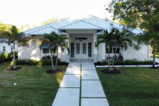 , Park Shore, FL 
