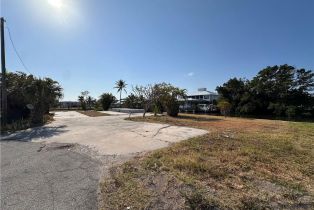 , 2654 Heron Ct, St. James City FL 33956
