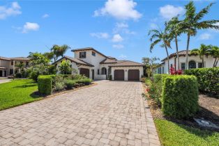 Single Family Residence, 2343 Traditions Ct, Naples FL 34105