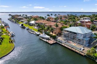 Single Family Residence, 846 Cypress Lake Palmetto Point, FL 33919 