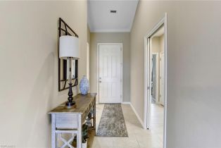 Low Rise (1-3), 9433 Benvenuto Ct # 201, Naples FL 34119