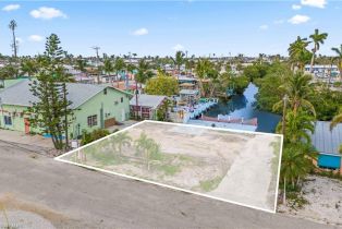 , 11306 Matlacha Ave, Matlacha FL 33993