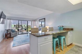 Mid Rise (4-7), 260 Southbay Dr # 103, Naples FL 3410834108